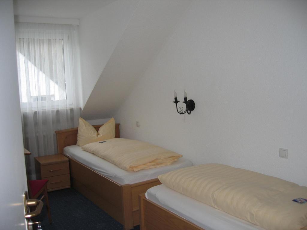 Hotel Zur Kripp Кобленц Номер фото